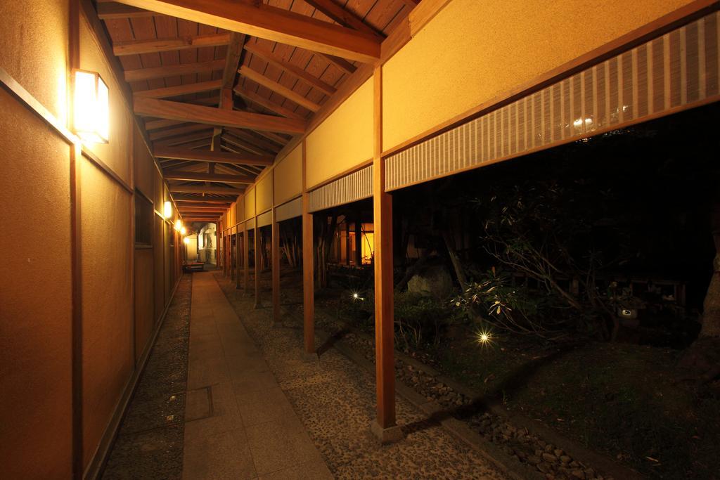 Sarugakyo Hotel Minakami Exterior photo